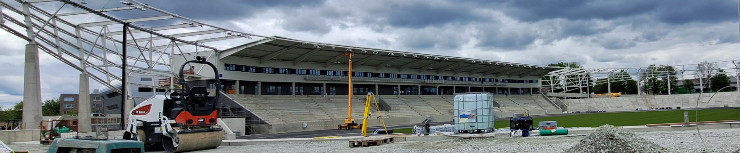Bautafel zum Um- und Ausbau Heinz-Steyer-Stadion