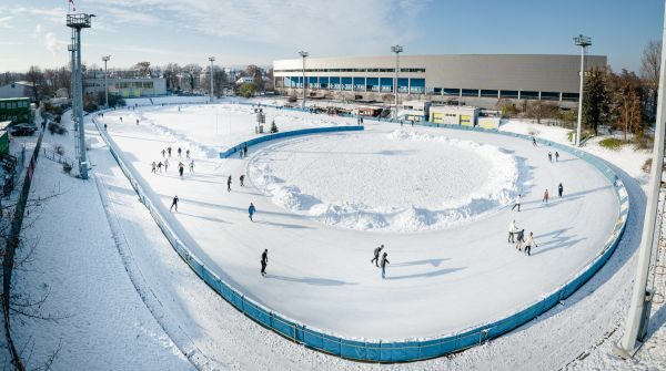 Eisschnelllaufbahn JOYNEXT Arena