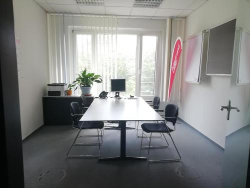 Kleiner Seminar- / Beratungsraum