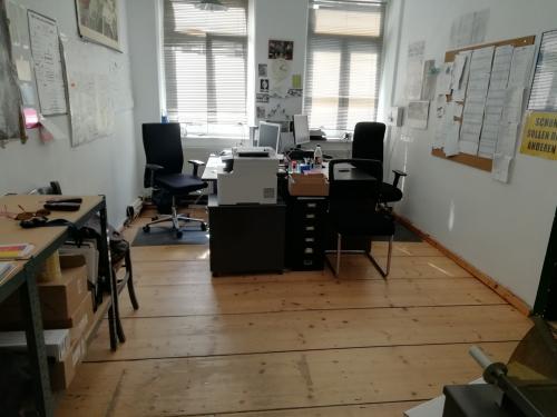 Büro und Vorverkauf 1. OG