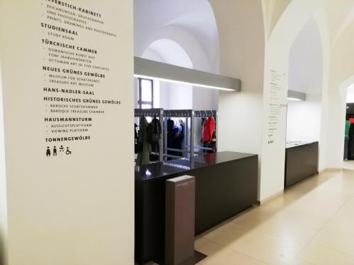 Garderobe und Schließfächer