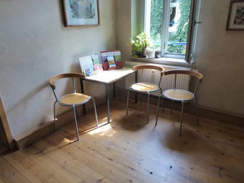 Warteraum / Wartebereich