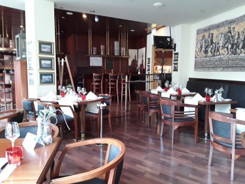 Restaurant "Alt Dresden" - Bierstube und Weinstube (EG)