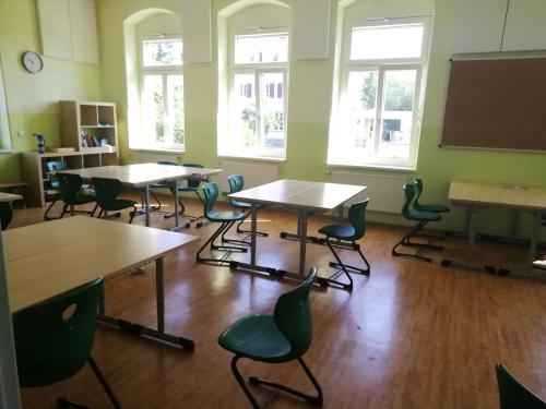 Klassenzimmer - Schule / Hort (Zwischengeschoss EG - 013)