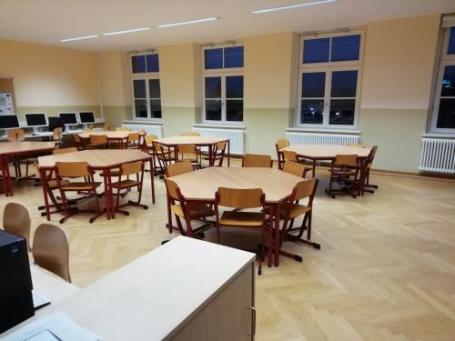 Computerraum 2. OG (210)