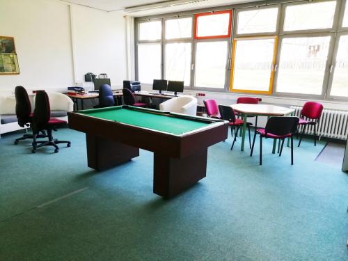 Schulclub Haus B (EG)