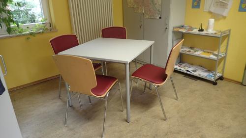 Besprechungsraum (Nebengebäude)