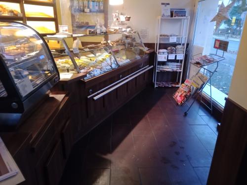 Verkaufsraum / Kundenbereich