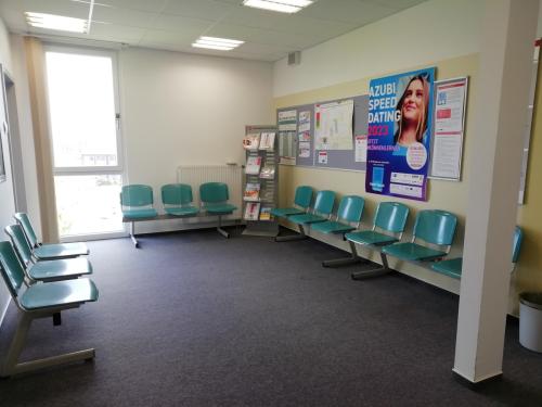 Wartebereich 5 + 6 (2. OG)