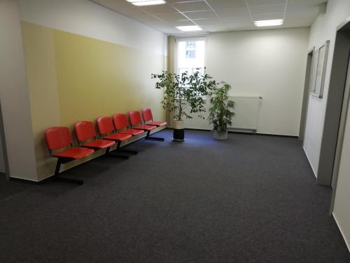 Wartebereiche 3 - 5 (1. OG)