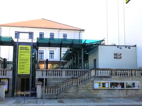 neufneuf Bühnen Bistro