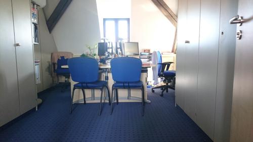Mitarbeiterbüro (Raum 407)