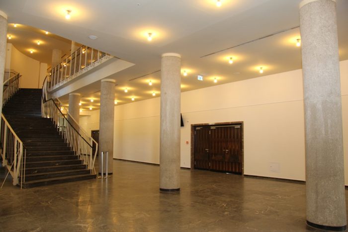 Das Foyer vor Fest- und Plenarsaal