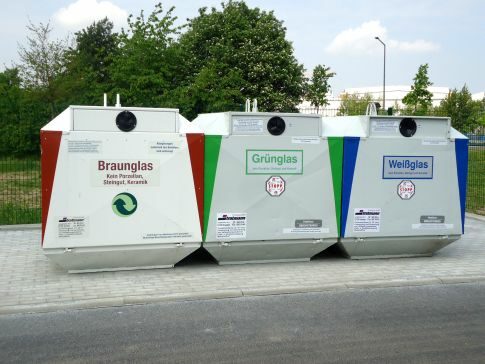 Recycling containers