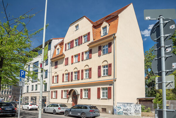viergeschossiges Wohnhaus, Bürgerstraße 72