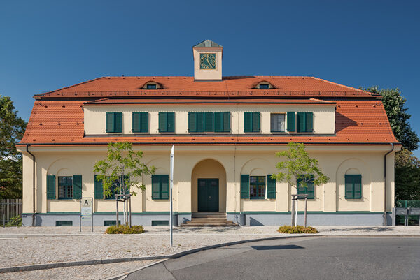 Klärwerk Kaditz, Verwaltungsgebäude