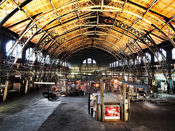 Produktionshalle der Glashütte Lamberts in Waldsassen