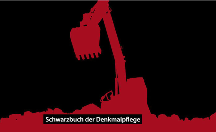 Ein roter Bagger mit erhobener Schaufel vor schwarzem Hintergrund