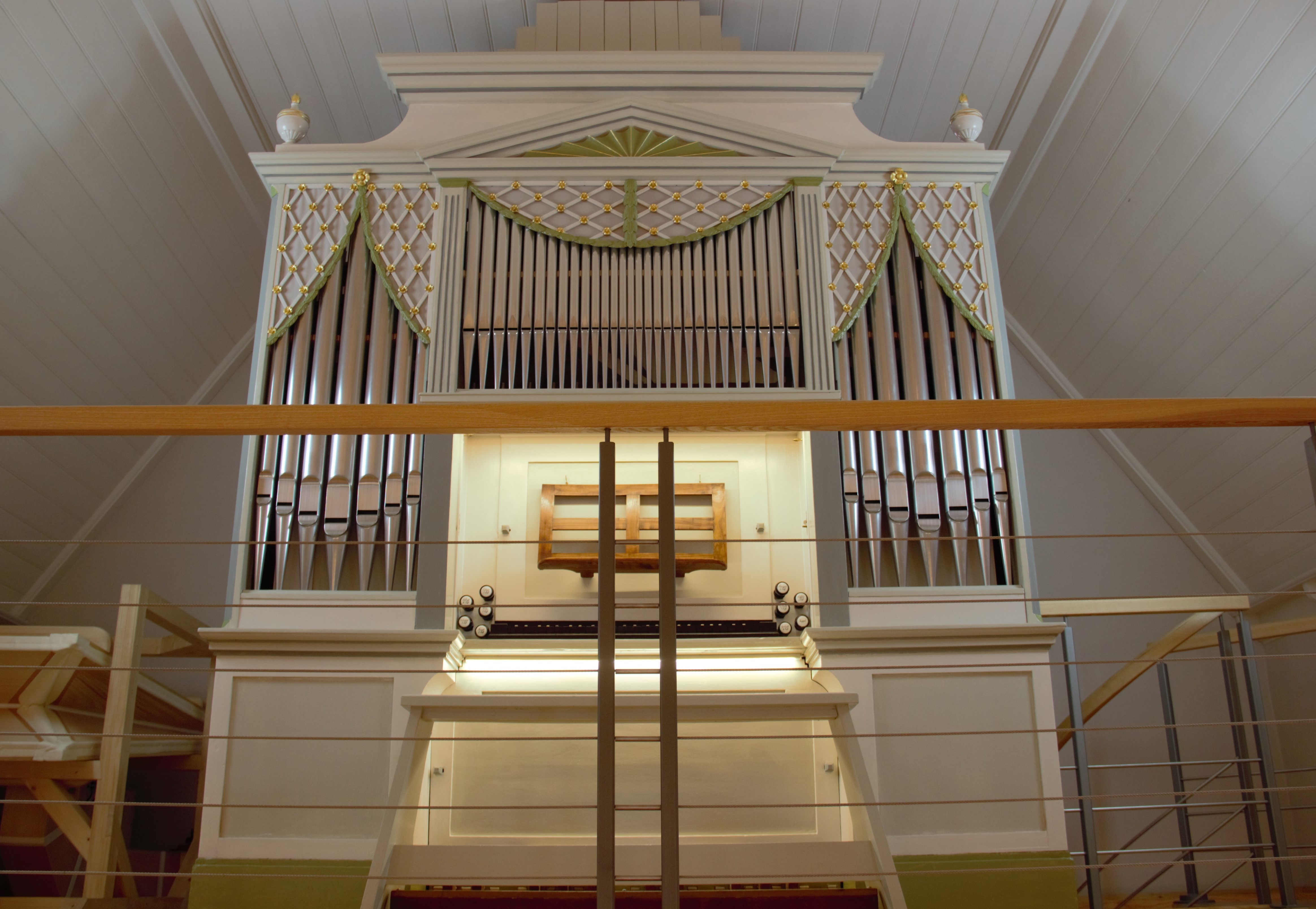 Rähnitzer Kirche, Orgel