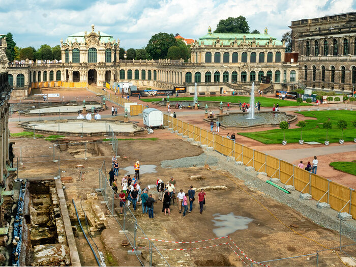 Zwingerhof 2021: Beginn der archäologischen Arbeiten