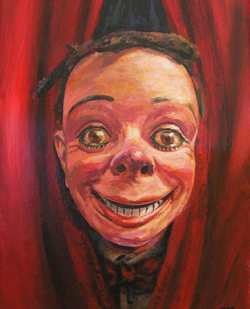 Malerei: ein Puppenkopf kuckt aus einem roten Vorhang