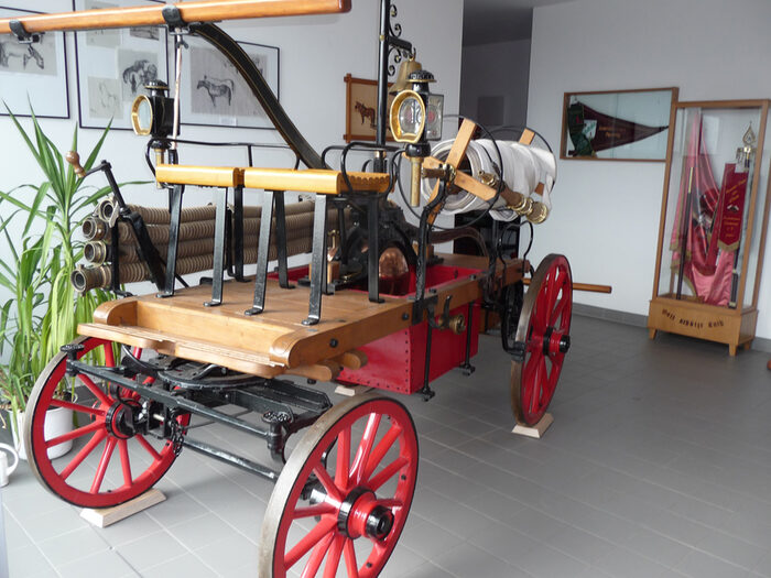 historischer Spritzenwagen