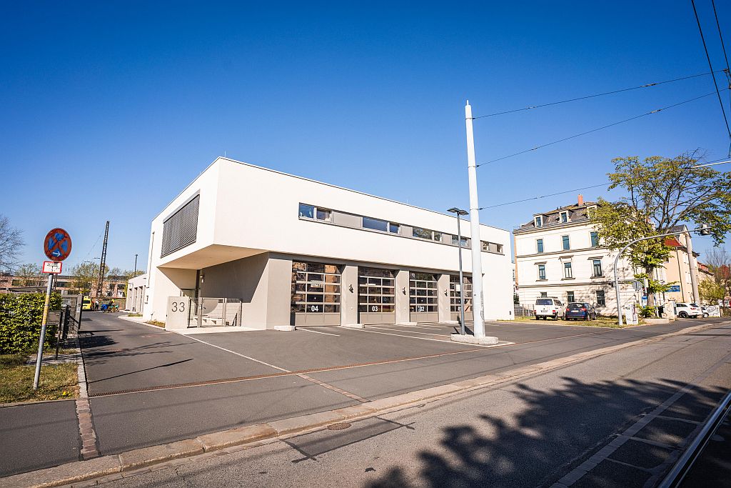 Alarmausfahrt zur Großernhainer Straße