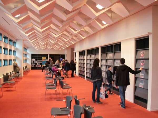 Haupt- und Musikbibliothek