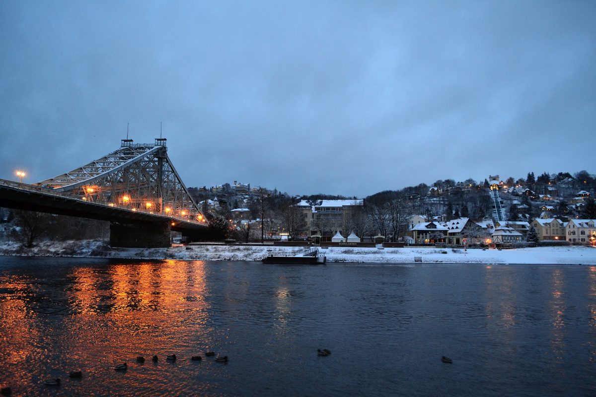 Loschwitzer Brücke - Winter
