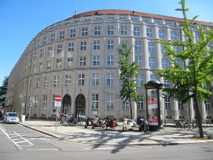 Gebäudeansicht Ortsamt Altstadt