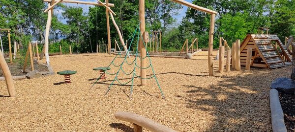 Waldspielplatz_3.jpg