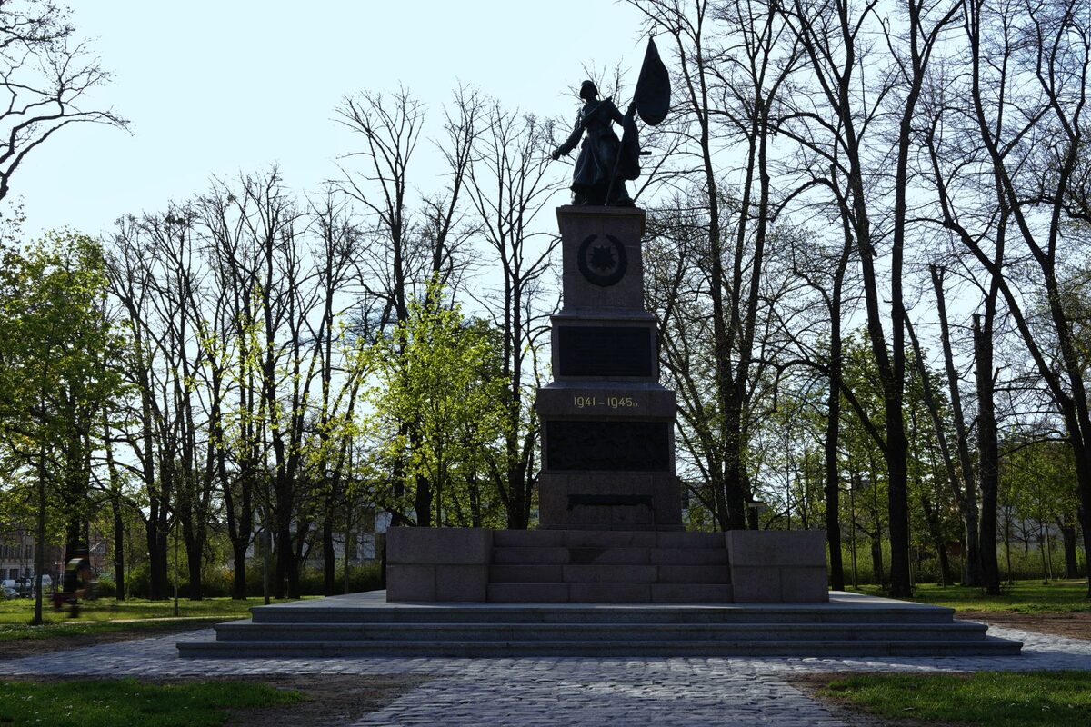 2025_05_05_Sowjetisches Ehrenmal_LHD_Amt für Kultur und Denkmalschutz.jpg