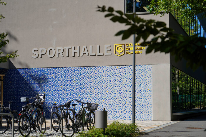 Sporthalle