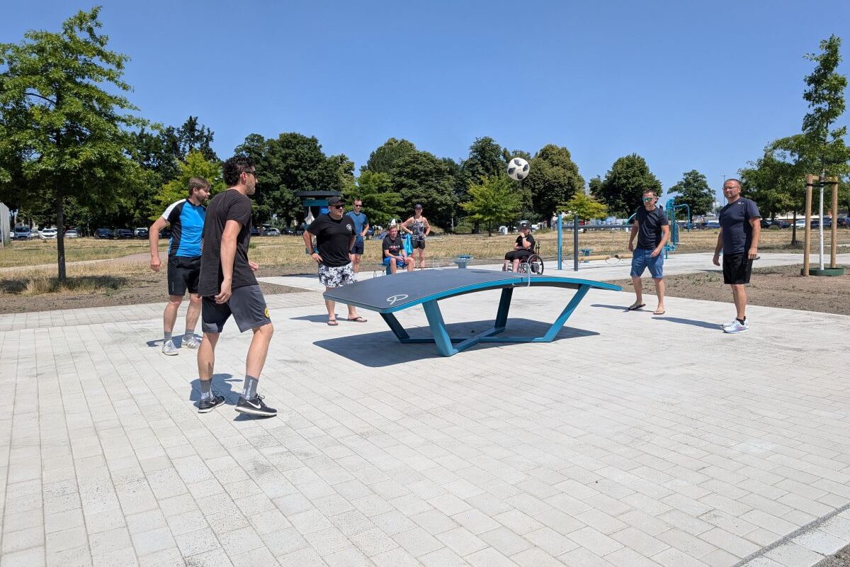 neue Geräte bereichern den Sportpark Ostra