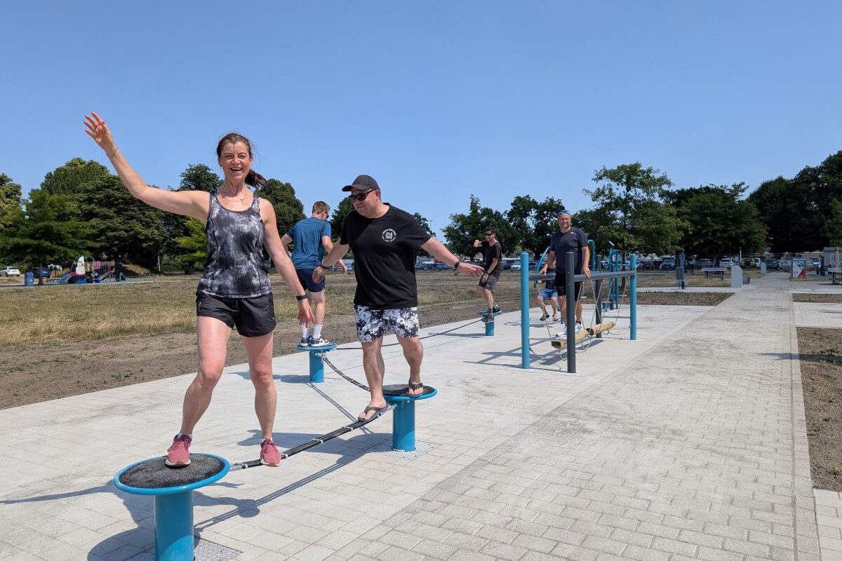 neue Geräte bereichern den Sportpark Ostra