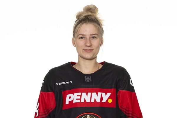 Eis-Hockey: Hanna Hoppe