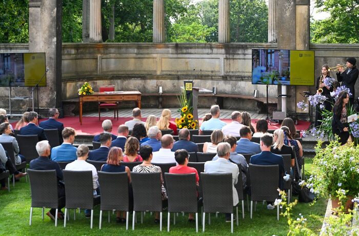 Auf Schloss Albrechtsberg erhielten die Sportlerinnen und Sportler im festlichen Rahmen die Auszeichnungen