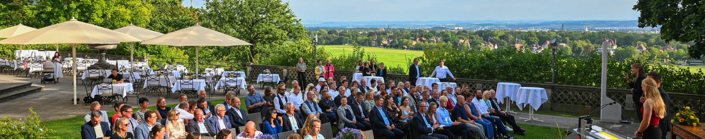 Ehrung auf Schloss Albrechtsberg
