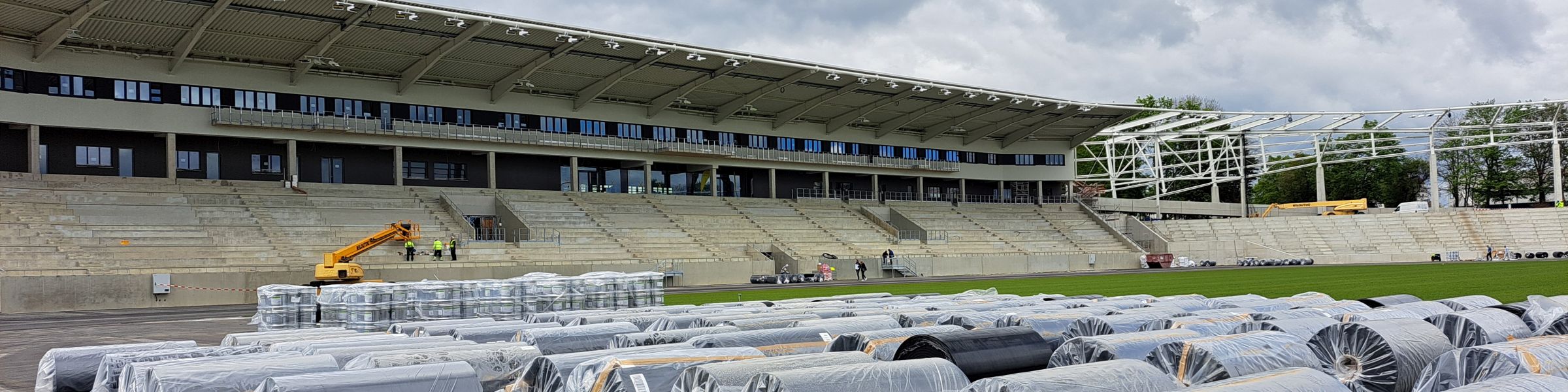 Das um- und ausgebaute Heinz-Steyer-Stadion eröffnet am 30. August
