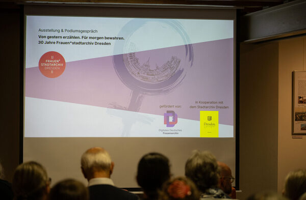 30 Jahre Frauenstadtarchiv