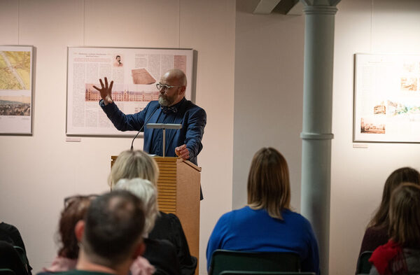 Herr Prof. Kübler bei der Eröffnungsrede