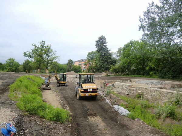 Bauarbeiten im Stadtpark Pulvermühle im Mai 2014