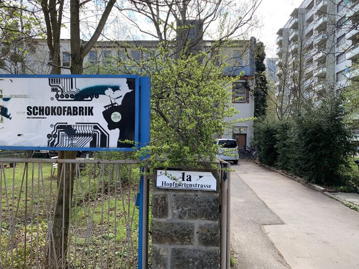 Eingangsbereich Schokofabrik, Hopfgartenstraße 1a