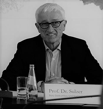 Bild zeigt den Vorsitzender der Gestaltungskommission, Herr Prof. Dr. Sulzer.