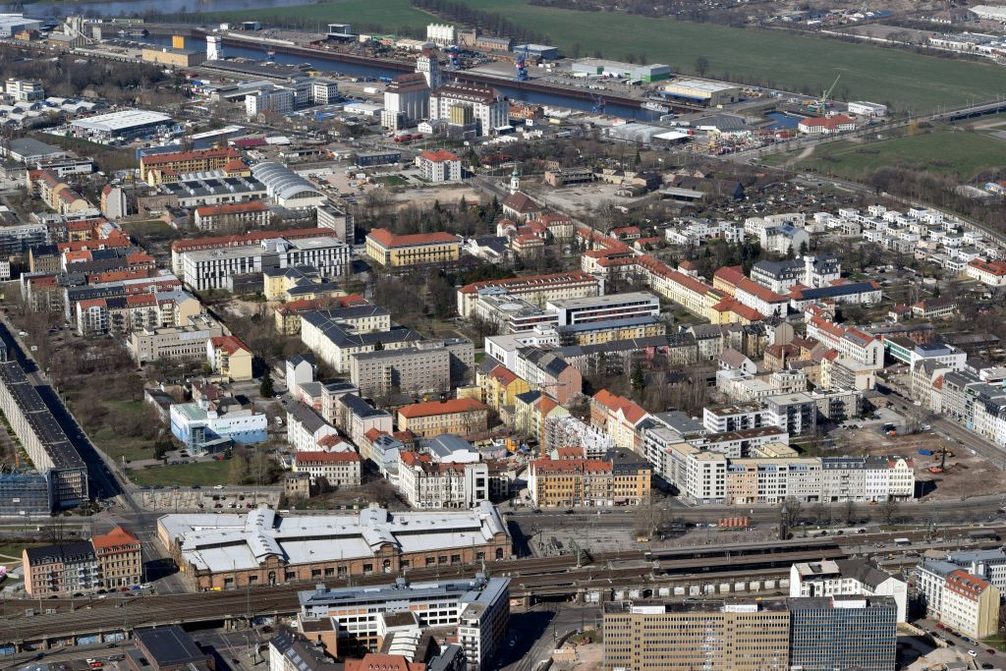 Im Luftbild ist das Sanierungsgebiet Friedrichstadt zu sehen.