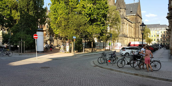 Blick auf den den Martin-Luther-Platz nach der Straßensanierung