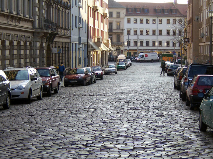 Bild zeigt unsanierte Martin-Luther-Straße