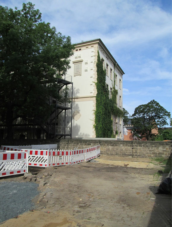 Bild zeigt Einblicke in die Sanierungsmaßnahmen am Gymnasium Dreikönigschule