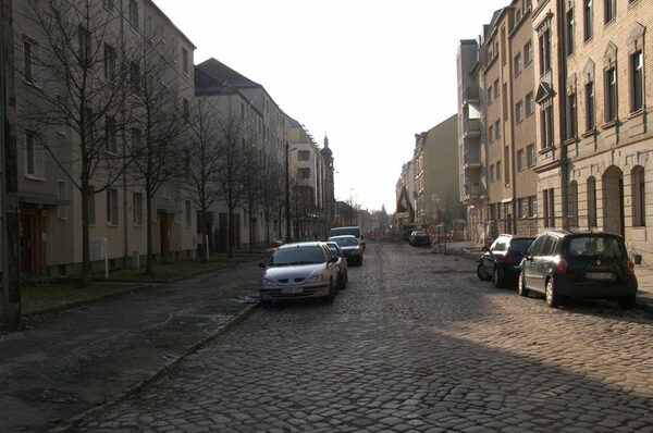 Blick in die Moritzburger Straße vor der Sanierung