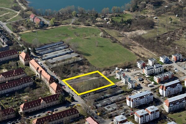 Auf dem Luftbild ist das Gebiet zu sehen, auf welchem der Spielplatz auf der Tauernstraße errichtet wurde.